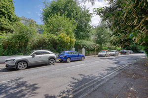 Streetview- click for photo gallery